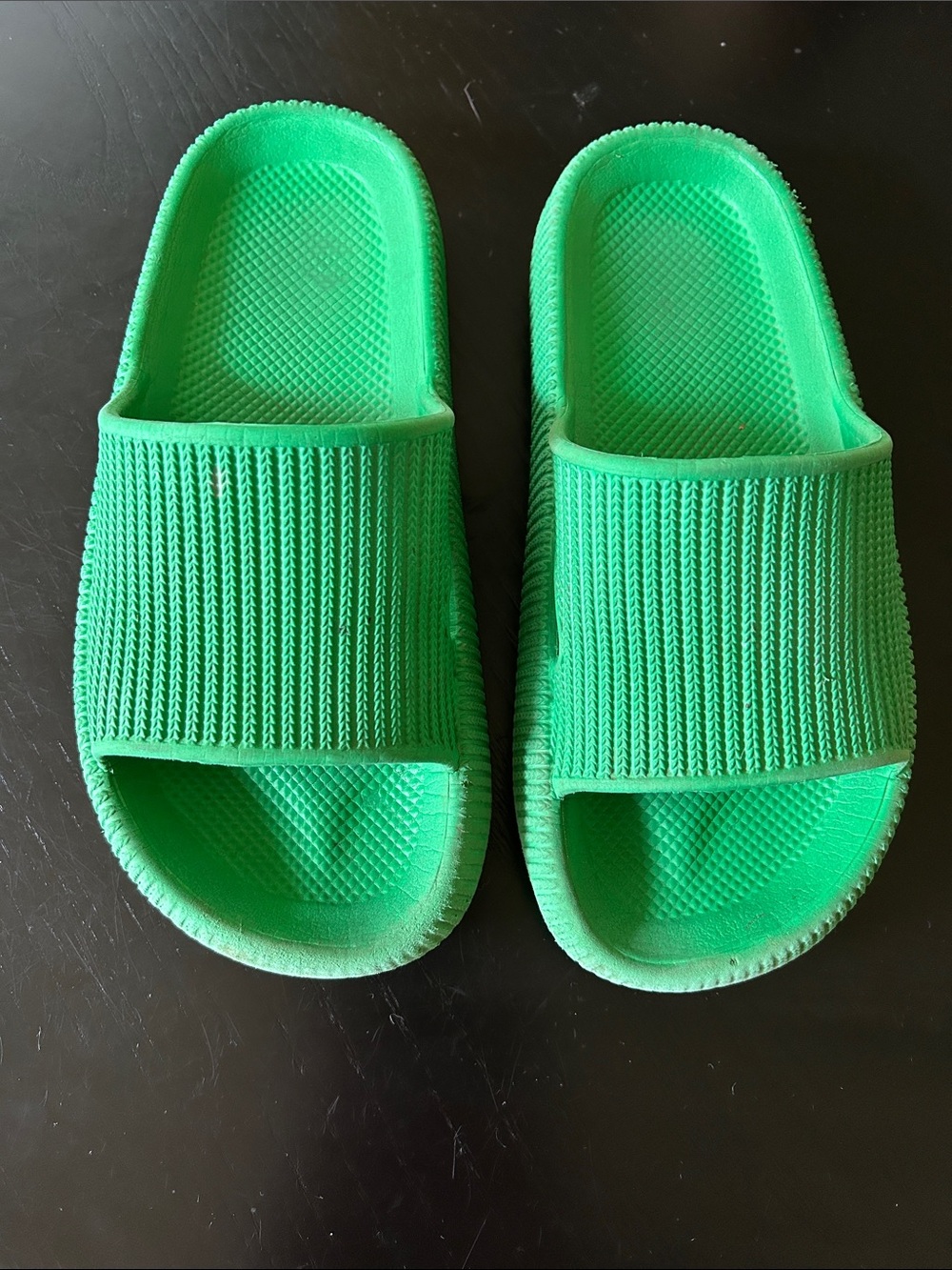 Kids Green Cloud Slides